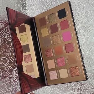 RUDE Eyeshadow palette